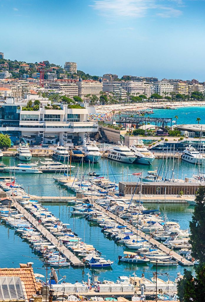 palm-beach-limousine-cannes-cote-d-azur-france